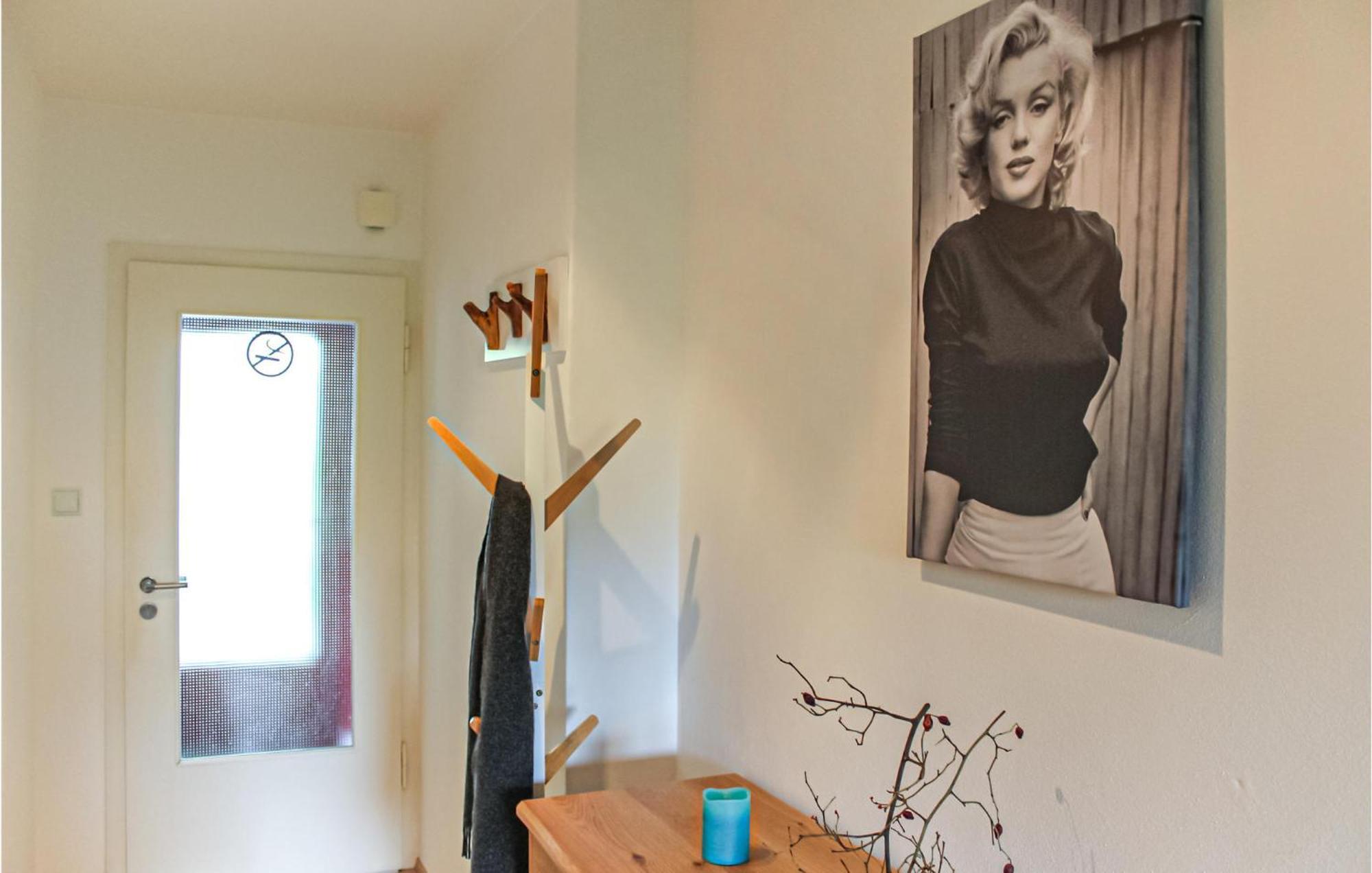 1 Bedroom Stunning Apartment In Detmold Exteriér fotografie